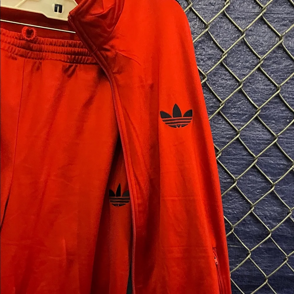 Adidas Red Suit with Black Logo - Picture 4 of 7